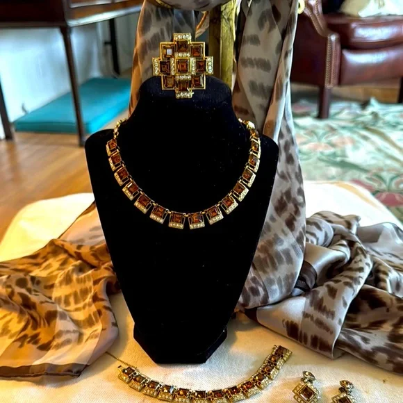 5 piece BOGOFF Elegant Gold and Brown Rhinestones Set, Hollywood Glam , Deco